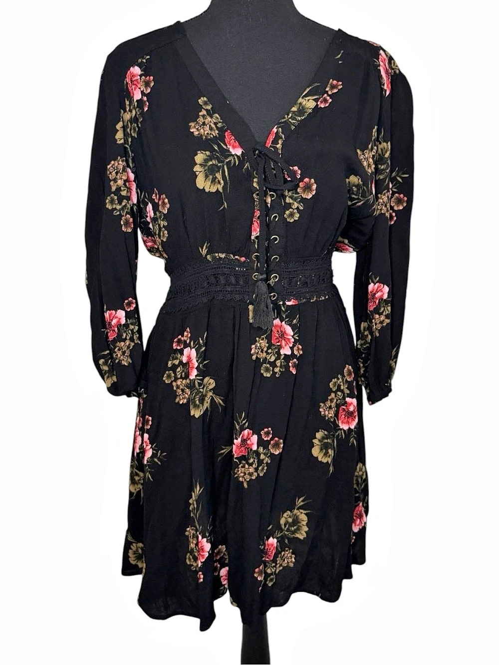 American Rag Floral Lace-Up Mini Dress Size Large Like New